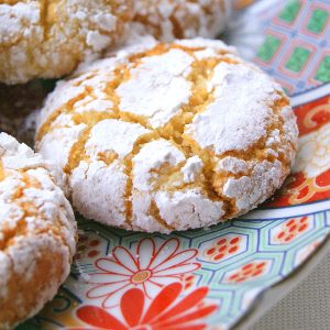 A Moroccan almond ghrieba or macaroon