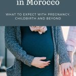 midriff view of pregnant woman